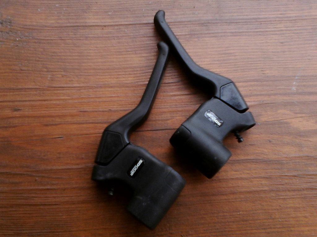 Brzdové páky Shimano cantilever