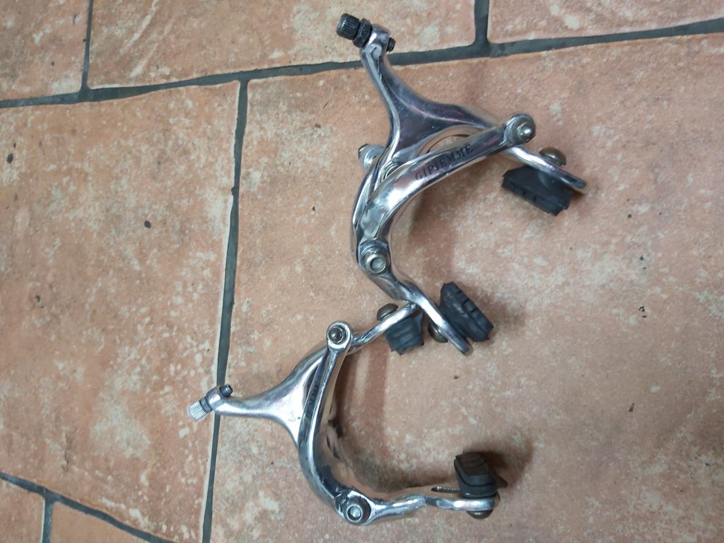 Brzdy Alhonga